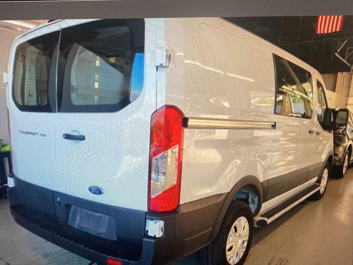ford transit van 2025 1FTBR1Y83SKB04570 image ford transit van 2025 1FTBR1Y83SKB04570 image